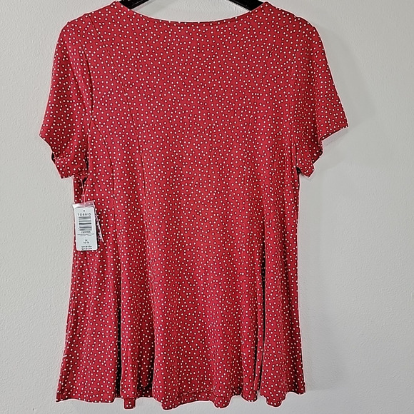 Torrid Women’s Plus 1X Red Polka Dot Super Soft Fit & Flare Top NWT - Picture 6 of 7